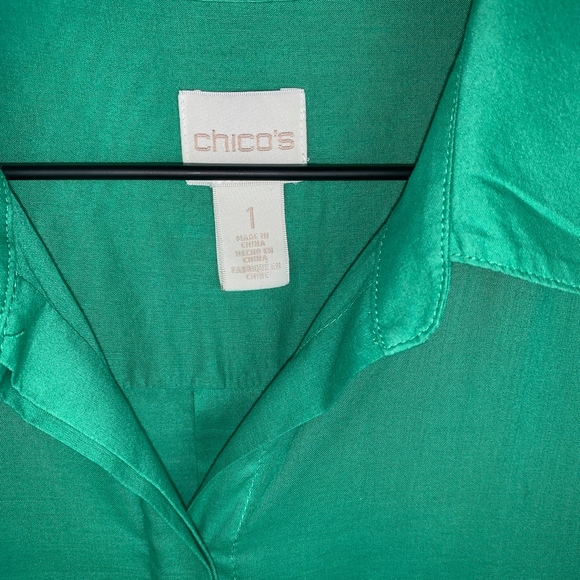 Chico Emerald Green Button-down - Picture 5 of 5